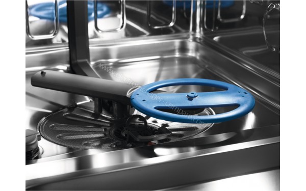 ELECTROLUX KESD7100L - Vue du bras de lavage