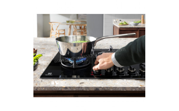 ELECTROLUX KGG7538K Import EU - Mise en situation