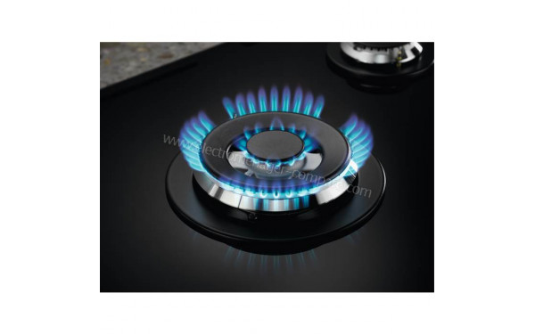 ELECTROLUX KGG95375K - Zoom sur le foyer Wok