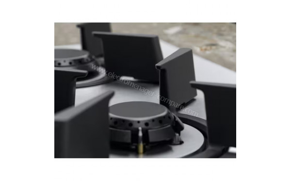 ELECTROLUX KGU753723Z - Zoom sur le foyer &agrave; gaz