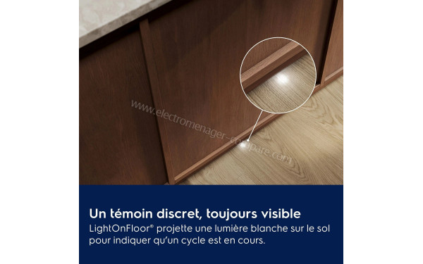 ELECTROLUX KL82B500S - LightOnFloor