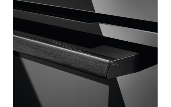 ELECTROLUX KOE8P81Z - Zoom sur la poign&eacute;e