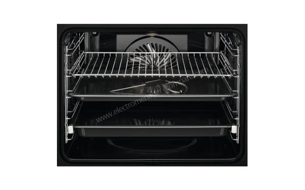 ELECTROLUX KOE8P89Z - Vue de l'int&eacute;rieur