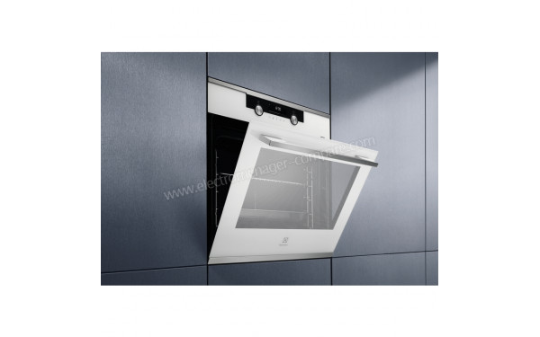 ELECTROLUX KOEDP46W - Appareil encastr&eacute; vue 3/4 gauche