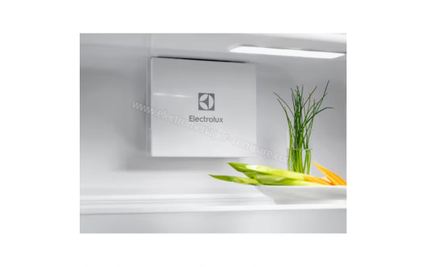 ELECTROLUX KRD6DE18S4 - Eclairage int&eacute;gr&eacute; de type LED