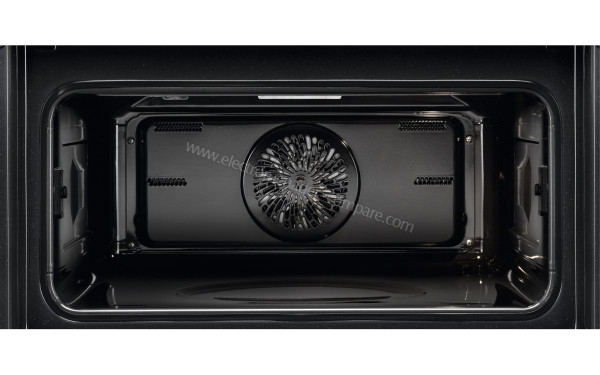 ELECTROLUX KVLBE08X - Vue de l'int&eacute;rieur (cr&eacute;dit : Darty)