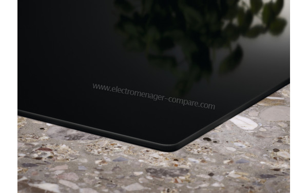 ELECTROLUX LHR3210CK - Zoom sur les bordures