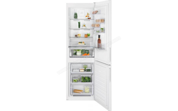 ELECTROLUX LNC7ME32W2 - Vue de l'int&eacute;rieur