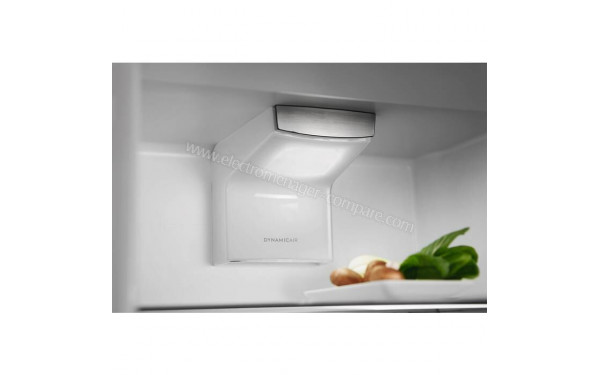 ELECTROLUX LNS7TE18S - Eclairage int&eacute;gr&eacute; de type LED