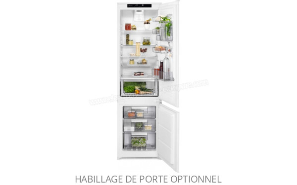 ELECTROLUX LNS7TE19S 2022 - Vue de l'int&eacute;rieur