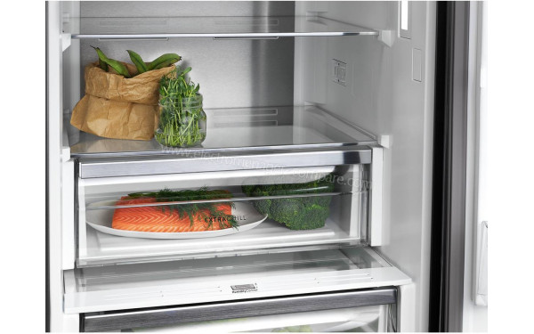 ELECTROLUX LNT7ME32X3 - Clayettes