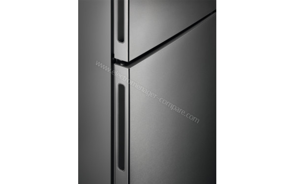 ELECTROLUX LTB1AE24U0 - Zoom sur les poign&eacute;es int&eacute;gr&eacute;es