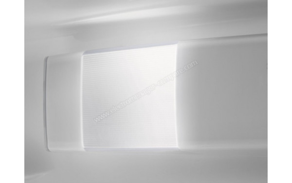 ELECTROLUX LTB1AE28U0 - Eclairage int&eacute;gr&eacute; de type LED