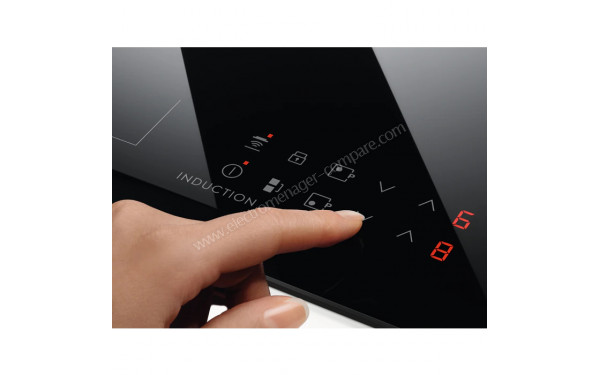 ELECTROLUX PIT60336C - &Eacute;cran tactile