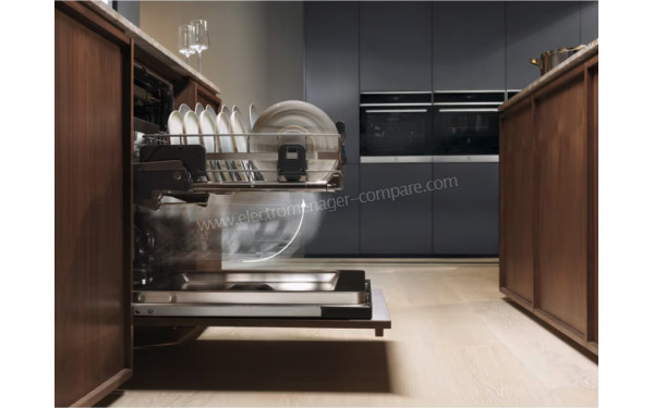 ELECTROLUX Y67EC300L - Comfort Lift