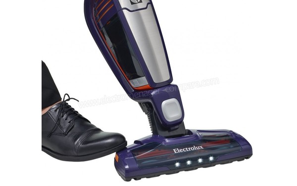 ELECTROLUX ZB3006 - Activation nettoyage brosse