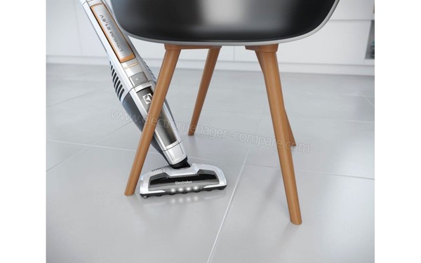 ELECTROLUX ZB5020 - Brosse articul&eacute;e &agrave; 180&deg;