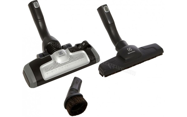 ELECTROLUX ZUOECO+ - Brosses et accessoire 3 en 1 (cr&eacute;dit : Boulanger)