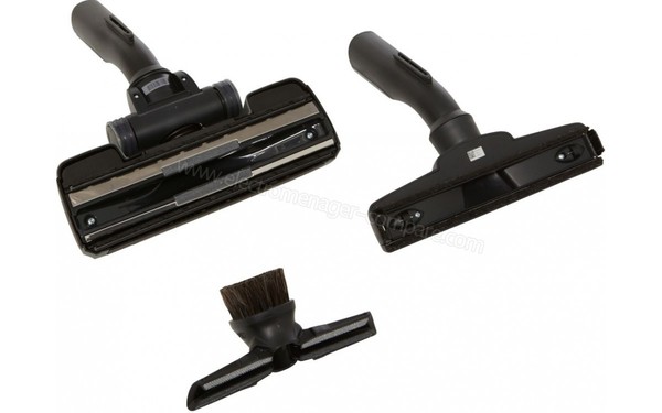 ELECTROLUX ZUSGREEN - Brosses et accessoire vue de dessous  (cr&eacute;dit : Boulanger)