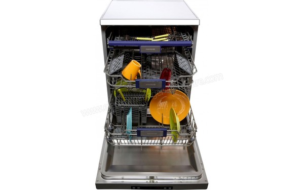 ESSENTIELB ELV3-451is - Vue de l'int&eacute;rieur 1 (cr&eacute;dit : Boulanger)