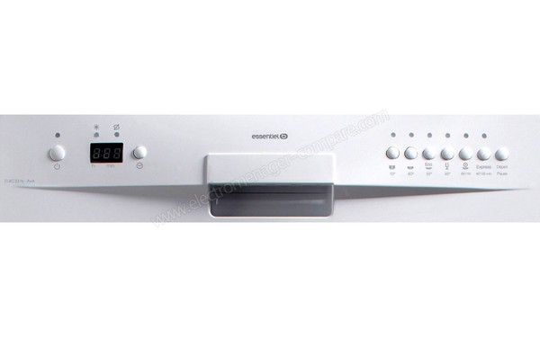 ESSENTIELB ELVC 531b - Panneau de commandes (cr&eacute;dit : Boulanger)