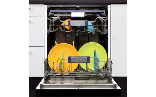ESSENTIELB ELVI3-451n - Vue de l'int&eacute;rieur 1 (cr&eacute;dit : Boulanger)