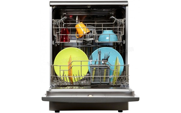 ESSENTIELB ELVP 455is - Vue de l'int&eacute;rieur (cr&eacute;dit : Boulanger)