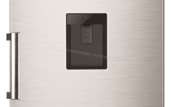 ESSENTIELB ERCVDE185-60v1 - Distributeur (cr&eacute;dit : Boulanger)