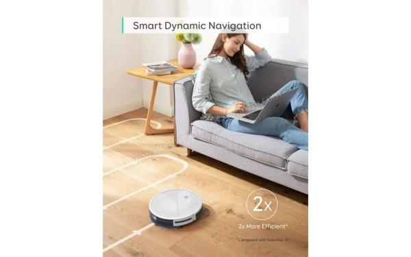 EUFY RoboVac G10 Hybrid Blanc - Mise en situation