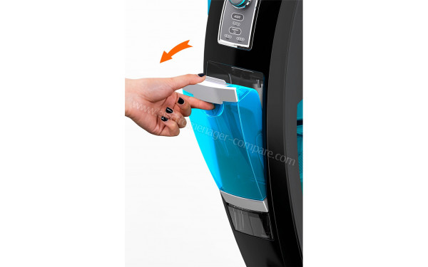 FAGOR FG1508N - Vue du r&eacute;servoir &agrave; eau (cr&eacute;dit : Darty)