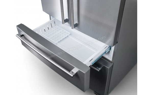 FALCON FDXD18DI/C - Vue du tiroir de cong&eacute;lation sup&eacute;rieur