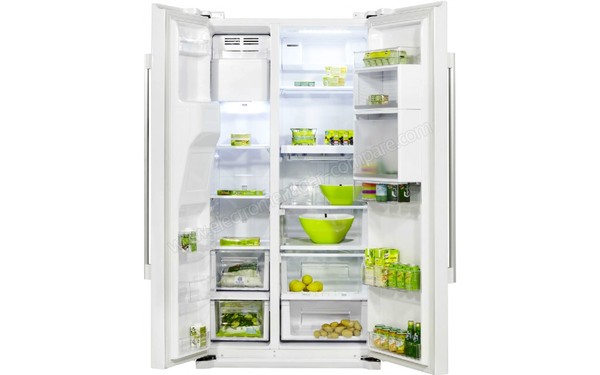 FRIGIDAIRE FFHS2202PW - Vue de l'int&eacute;rieur (cr&eacute;dit : Darty)