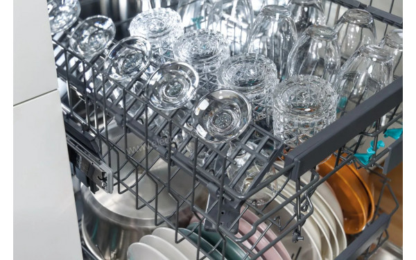 GORENJE GS671C60W - Mise en situation