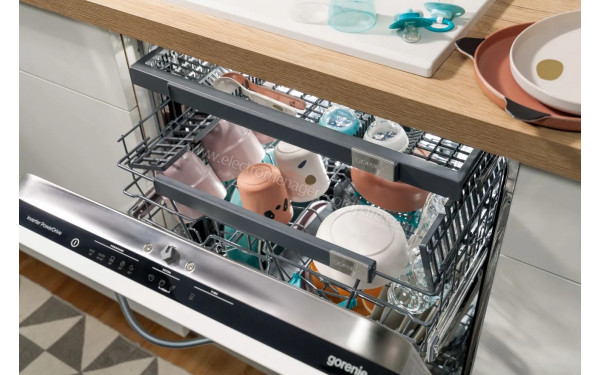 GORENJE GV671C60 - Mise en situation