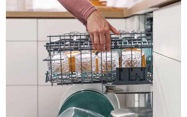 GORENJE GV671C60 - Vue du panier sup&eacute;rieur