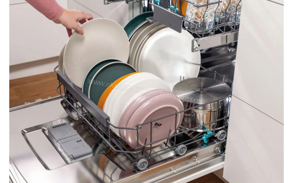 GORENJE GV671C61 - Mise en situation