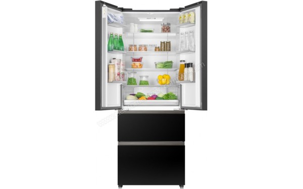HAIER HB16FFGBAAA - Vue du compartiment r&eacute;frig&eacute;rateur avec porte ouverte  (cr&eacute;dit : Boulanger)
