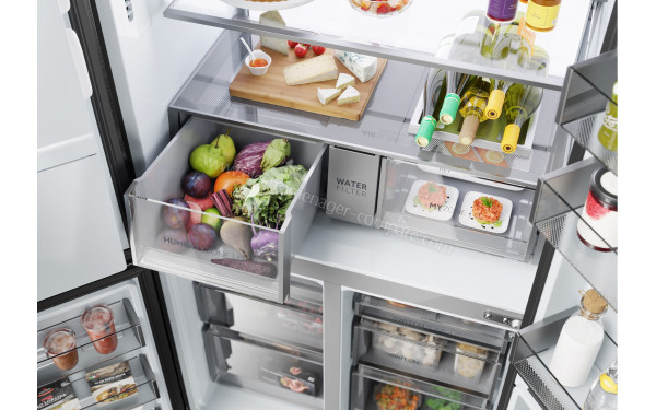 HAIER HCR7918EIMB - Vue de l'int&eacute;rieur