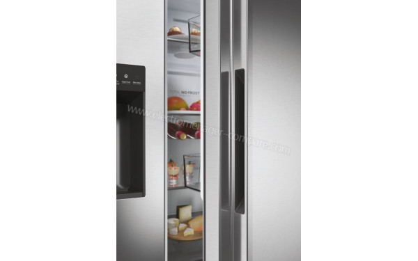 HAIER HSW59F18DIMM - Zoom sur les poign&eacute;es int&eacute;gr&eacute;es