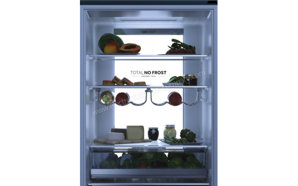 HAIER HTW7720ENMB - Vue de l'int&eacute;rieur partie r&eacute;frig&eacute;rateur