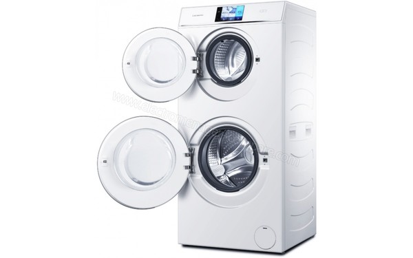 HAIER HW120-B1558 - Vue 3/4 droite hublots ouverts (cr&eacute;dit : Boulanger)