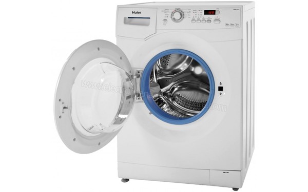 HAIER HW80-1479-F - Vue 3/4 droite hublot ouvert