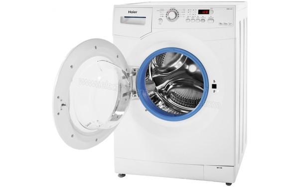 HAIER HW80-1479N-F - Vue 3/4 droite hublot ouvert