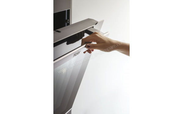 HAIER HWO60SM4FS8BH - Zoom sur la poign&eacute;e