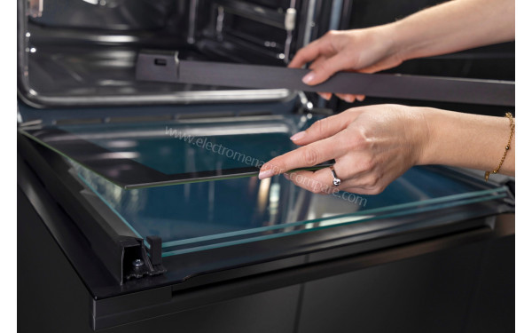 HISENSE BAS614P8B - Mise en situation