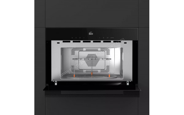 HISENSE BIM334G64DBG8 - Appareil encastr&eacute; vue de l'int&eacute;rieur