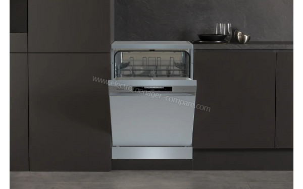 HISENSE HS642D90X - Mise en situation