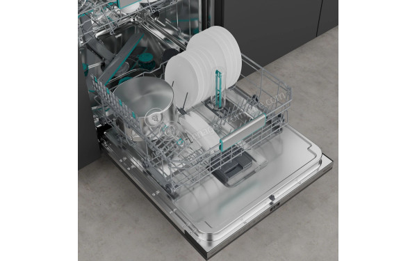 HISENSE HV663A65 - Vue du panier inf&eacute;rieur