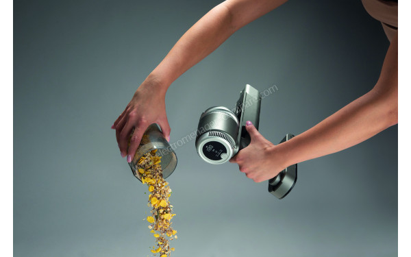 HISENSE HVC6464A - Mise en situation