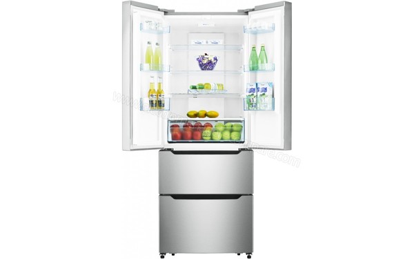 HISENSE RF528N4AC1 - Vue de l'int&eacute;rieur du r&eacute;frig&eacute;rateur (cr&eacute;dit : Boulanger)